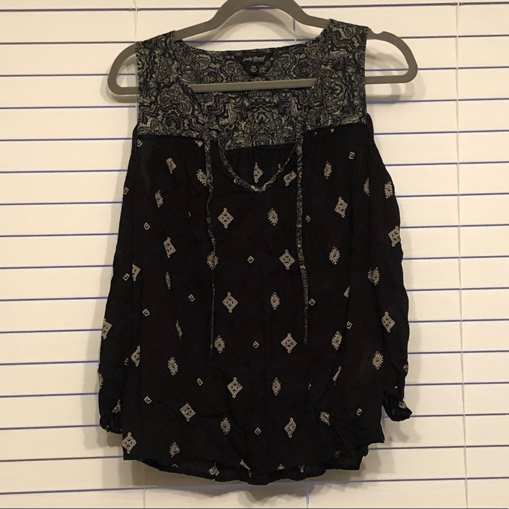 Lucky Brand cold shoulder blouse